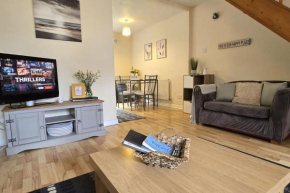 Lovely Holiday Home to explore beautiful West Wales